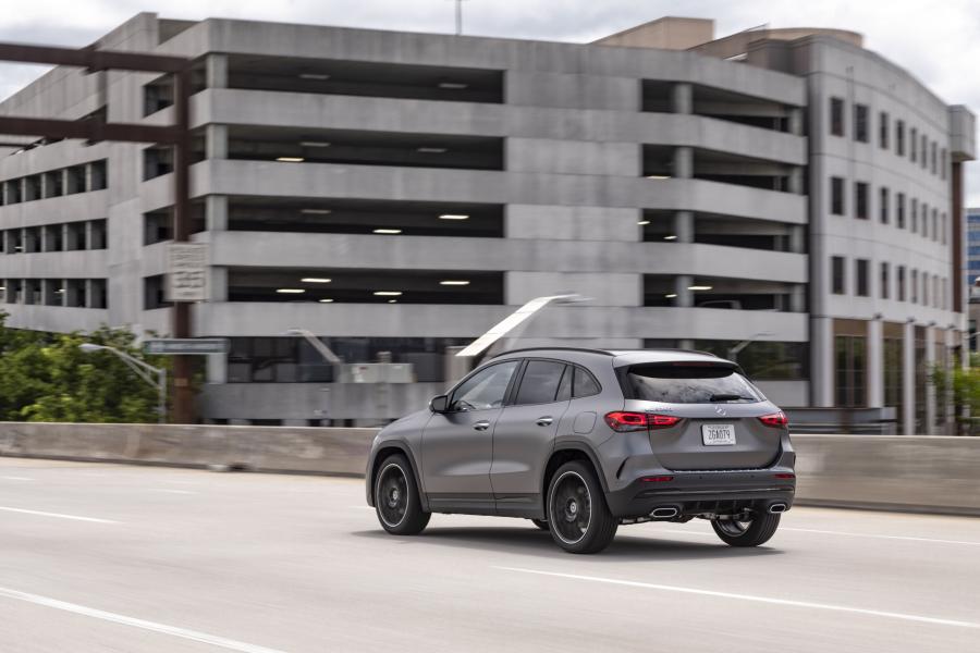  Mercedes-Benz GLA250 AMG Line (H247) 2020 года  (NA) (фото 32 из 96)